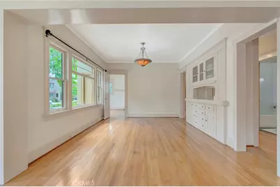 351 Newport Avenue, Long Beach, CA 90814 - Photo 10