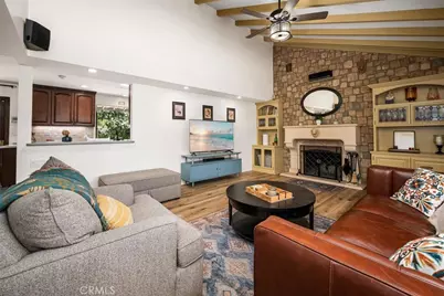 11261 Kensington, Rossmoor, CA 90720 - Photo 14