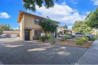646 S Grand Street, Orange, CA 92866 - Photo 2