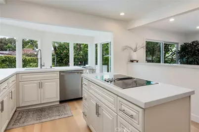 1701 Catalina Avenue, Seal Beach, CA 90740 - Photo 18