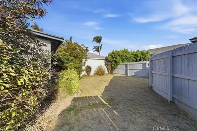 9138 Rendalia, Bellflower, CA 90706 - Photo 40