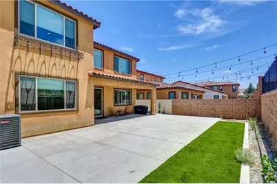 2821 Bridgetide Rd, Corona, CA 92883 - Photo 32