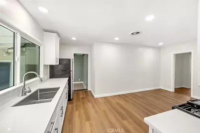 13023 Woodcock, Sylmar, CA 91342 - Photo 8