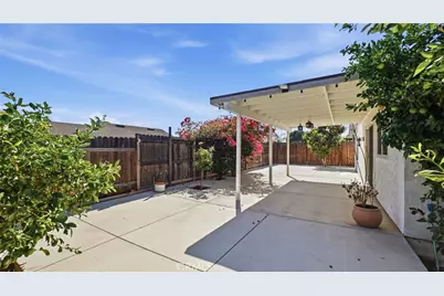 1138 Creekside, Corona, CA 92878 - Photo 20