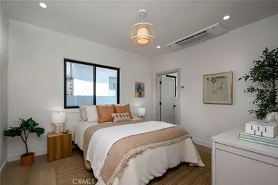 223 Howland Canal, Venice, CA 90291 - Photo 14
