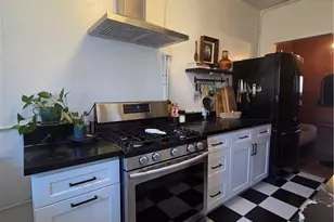 800 Pacific Ave, Long Beach, CA 90813 - Photo 10