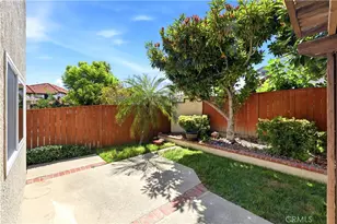 750 S Amethyst, Anaheim, CA 92807 - Photo 36