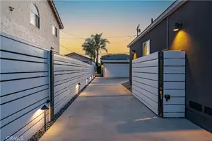 4557 Hazelbrook Ave, Long Beach, CA 90808 - Photo 46
