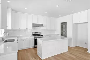 723 Spring Gdn, Irvine, CA 92618 - Photo 4