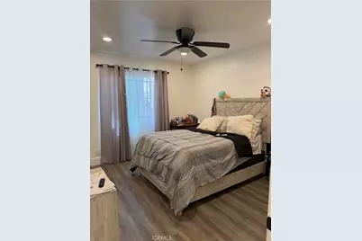 1518 W 206th, Los Angeles, CA 90501 - Photo 32