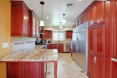 18918 Santa Catherine St, Fountain Valley, CA 92708 - Photo 8