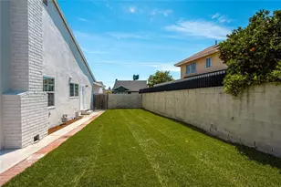 1455 E Bach St, Carson, CA 90745 - Photo 32