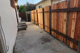 851 W 149th St, Gardena, CA 90247 - Photo 8