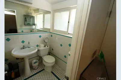 703 Center, Costa Mesa, CA 92627 - Photo 14