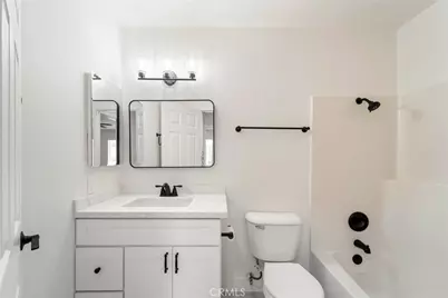 1382 Via Santiago #D, Corona, CA 92882 - Photo 10