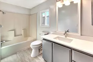 105 Monaco, Santa Ana, CA 92703 - Photo 8