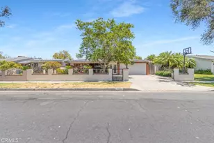 1401 S Joane Way, Santa Ana, CA 92704 - Photo 2
