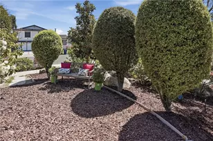 17432 Almelo Ln, Huntington Beach, CA 92649 - Photo 46