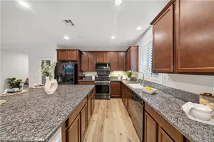 4109 Cottonwood Cir, Lake Elsinore, CA 92530 - Photo 10
