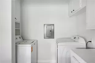 125 E Buckthorn, Inglewood, CA 90301 - Photo 16