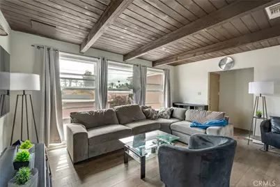 125 E Buckthorn, Inglewood, CA 90301 - Photo 4