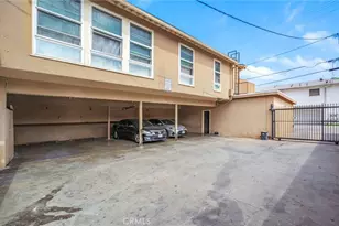 125 E Buckthorn, Inglewood, CA 90301 - Photo 4