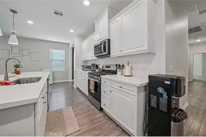 41018 Chambord, Lake Elsinore, CA 92532 - Photo 18