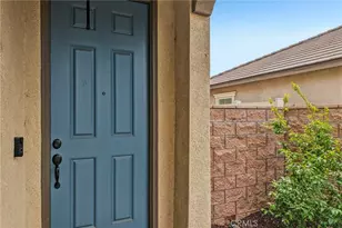41018 Chambord, Lake Elsinore, CA 92532 - Photo 6