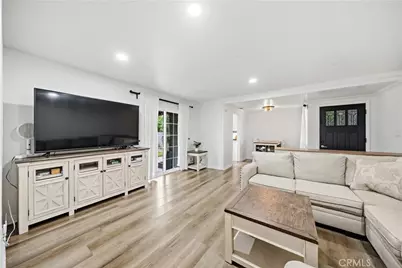 555 E G, Ontario, CA 91764 - Photo 8