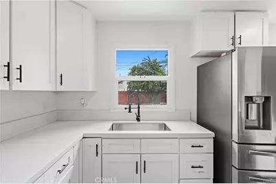 555 E G, Ontario, CA 91764 - Photo 16