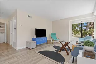 25717 Sycamore Pointe, Lake Forest, CA 92630 - Photo 4