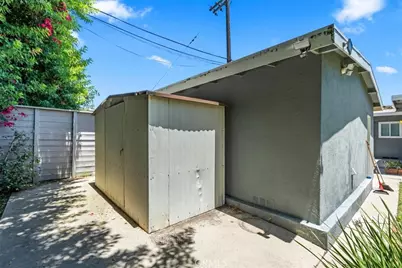 2361 Marber, Long Beach, CA 90815 - Photo 34