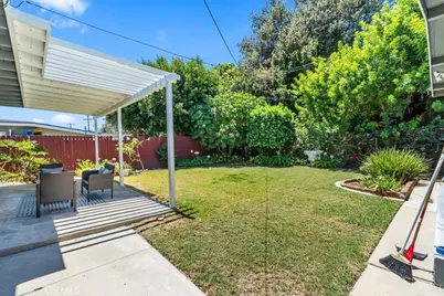 2361 Marber, Long Beach, CA 90815 - Photo 32