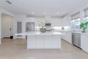 204 Yerba, Irvine, CA 92618 - Photo 6