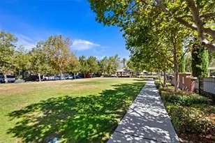 15723 Parkhouse, Fontana, CA 92336 - Photo 44