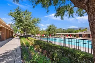 15723 Parkhouse, Fontana, CA 92336 - Photo 40