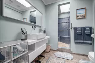 2575 E 19th St, Signal Hill, CA 90755 - Photo 24