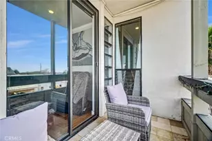 2575 E 19th St, Signal Hill, CA 90755 - Photo 8