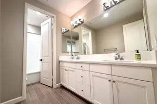 291 Barnes Rd, Tustin, CA 92782 - Photo 16