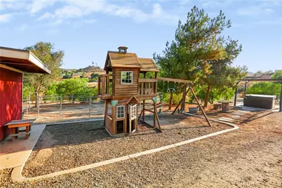 33509 Daily, Menifee, CA 92584 - Photo 32