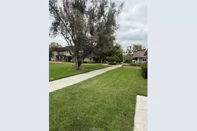 4042 Larwin, Cypress, CA 90630 - Photo 6