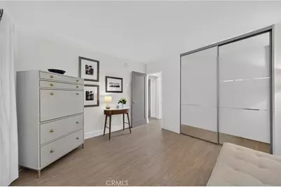 5301 E The Toledo #101, Long Beach, CA 90803 - Photo 32