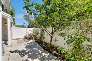 39 Tarocco, Irvine, CA 92618 - Photo 20