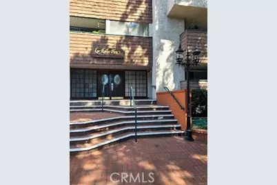 360 S Euclid #122, Pasadena, CA 91101 - Photo 1