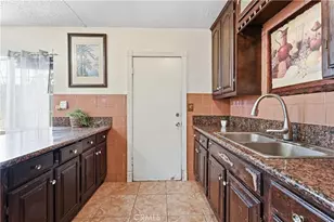 12375 Poinsettia, El Monte, CA 91732 - Photo 18