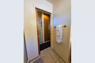 38542 N Shore, Fawnskin, CA 92333 - Photo 16