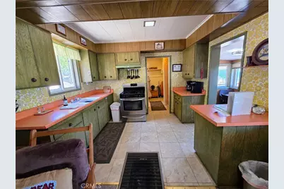 38542 N Shore, Fawnskin, CA 92333 - Photo 20