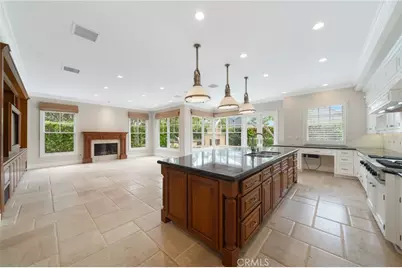 5 Thunderbird, Newport Beach, CA 92660 - Photo 18