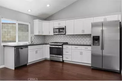 3338 E Radcliffe, Anaheim, CA 92806 - Photo 10