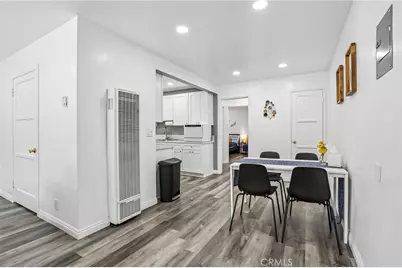 1036 E 2nd Street #11, Long Beach, CA 90802 - Photo 16